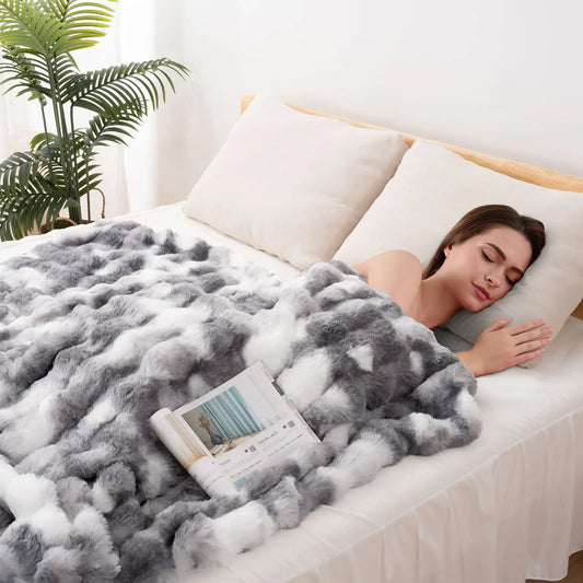 Faux Rabbit Fur Blanket for Bed,Thick & Warm Bed